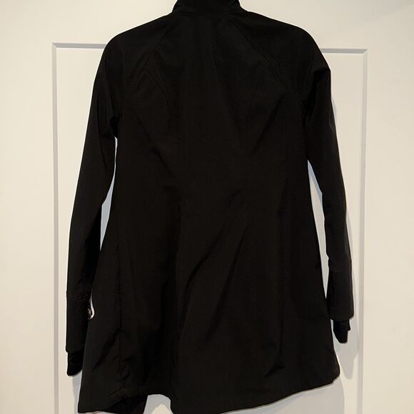 Athleta Women's Small Jacket - Waterproof - Picture 8 of 10